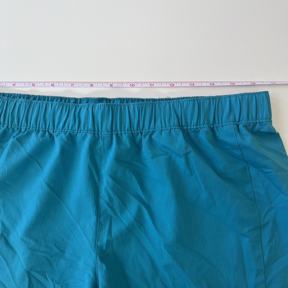 Columbia PFG Size M 4L Shorts Blue Turquoise Lightweight Packable Zip Pocket - Picture 6 of 7